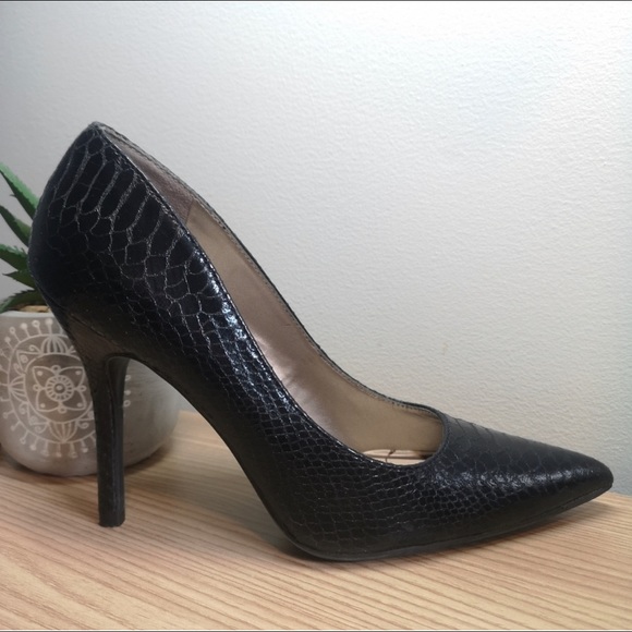 SAM & LIBBY "Dominique" Crocodile Pumps Stiletto Pointed Toe size 8.5 - Picture 3 of 10